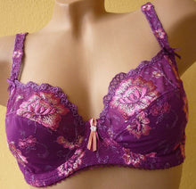 Lade das Bild in den Galerie-Viewer, Bügel BH Cup B Größe: 75-90 (C 15)