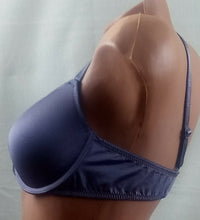 Lade das Bild in den Galerie-Viewer, T-Shirt-BH, Nahtlose und vorgeformte Cups B-C, Größe 80-85, lila (N20)