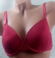 Lade das Bild in den Galerie-Viewer, Schalen-BH mit Bügel und Spitze, Cups B-C, 80-90,rot (N30)
