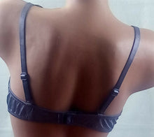 Lade das Bild in den Galerie-Viewer, T-Shirt-BH, Nahtlose und vorgeformte Cups B-C, Größe 80-85, lila (N20)