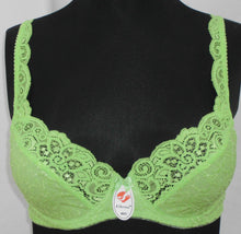 Lade das Bild in den Galerie-Viewer, Bügel - BH grün Elbrina Größe 75-80, Cup C-D, (D61)