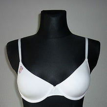 Lade das Bild in den Galerie-Viewer, Petite Fleur Bügel BH weiss, lila, 60 % Baumwolle, Größe 70 D (C64)