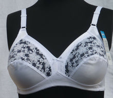 Lade das Bild in den Galerie-Viewer, Soft BH Naturana 86480  (weiss oder schwarz / Set)  Cup B-D, Gr 80-100 (Nr.53)
